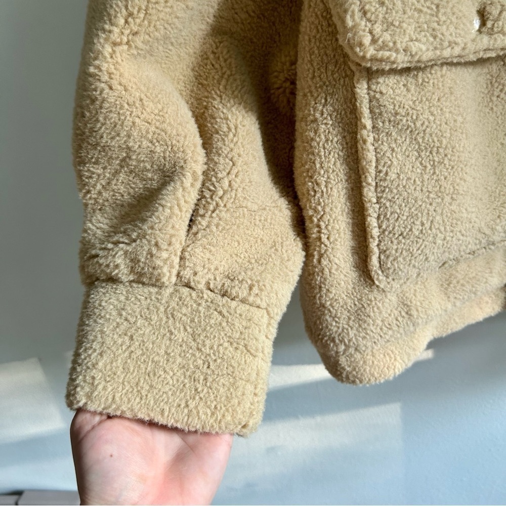 Urban Outfitters Tan Teddy Fleece Bomber Jacket Oversized Pockets - Picture 4 of 7